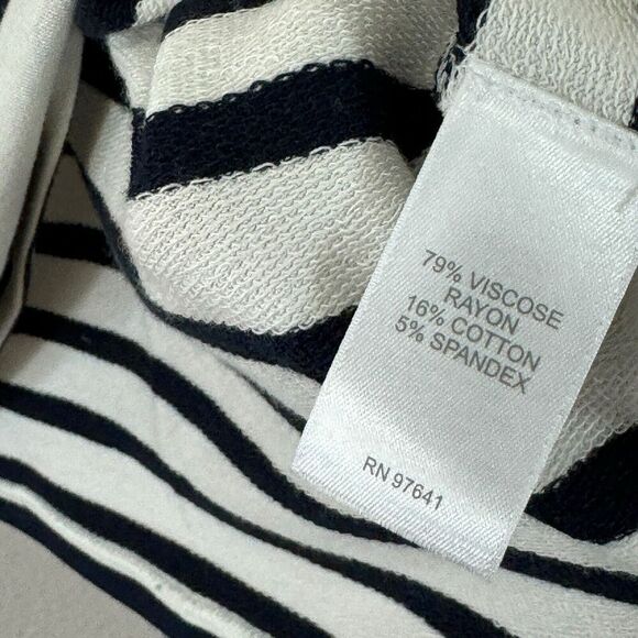 J Jill Medium Top Striped Pullover Black & White Long Sleeve Womens - Picture 5 of 16